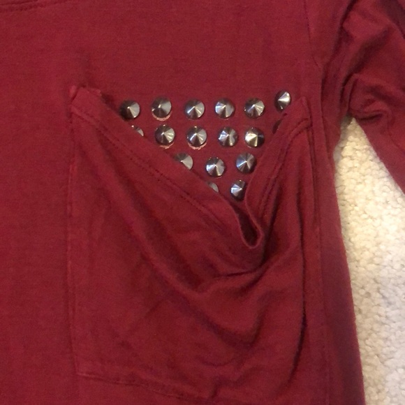 Red Top - Picture 4 of 7